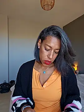 Goldenlace online show from 3, 11, 2025