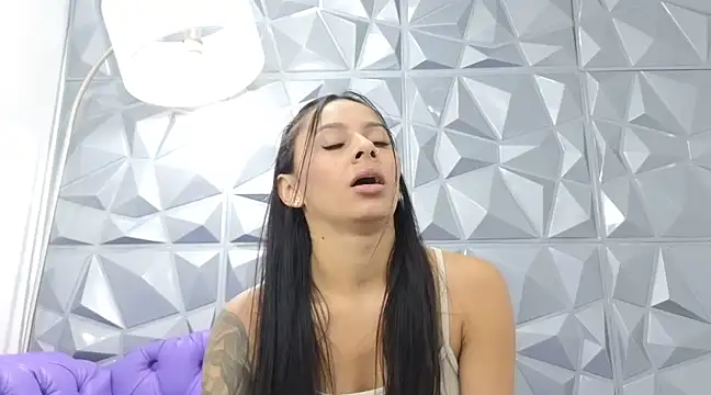 karlyn angels online show from 25, 2, 2025