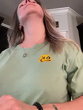 Snapshot of Vivian_MayXxX chatting on 14, 12, 2024 Vivian MayXxX online show from 14, 12, 2024