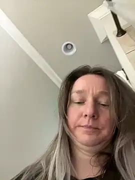 Snapshot of Vivian_MayXxX chatting on 21, 2, 2025 Vivian MayXxX online show from 21, 2, 2025