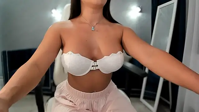  missperfection  online show from 30, 6, 2026