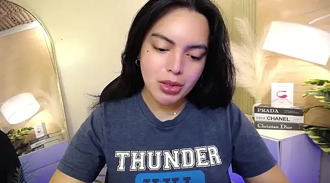 HotstuffCherrySummer online show from 10, 1, 2025