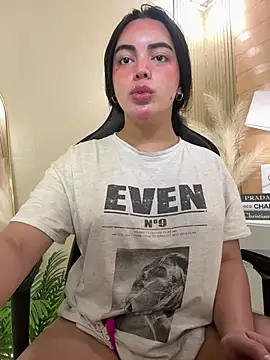 HotstuffCherrySummer online show from 22, 1, 2025