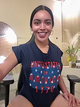 Snapshot of HotstuffCherrySummer chatting on 25, 4, 2026 HotstuffCherrySummer online show from 25, 4, 2026