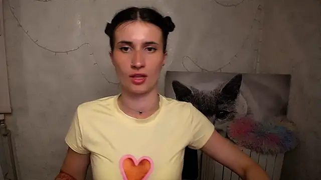 Snapshot of MaryEm976 chatting on 20, 5, 2026 MaryEm976 online show from 20, 5, 2026