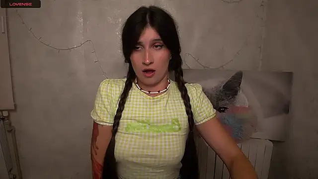 Snapshot of MaryEm976 chatting on 26, 7, 2026 MaryEm976 online show from 26, 7, 2026