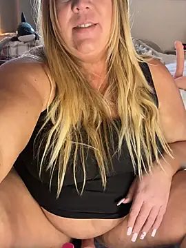 JESS LOVES online show from 25, 2, 2026