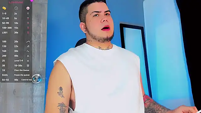 Thomas chubbyxhot online show from 11, 1, 2025