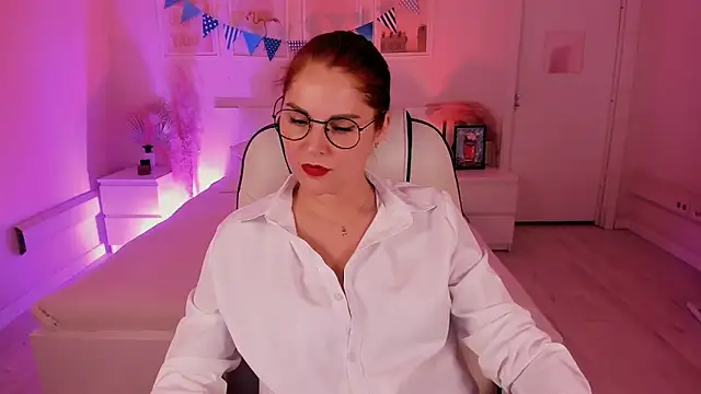 Snapshot of Ellis_Foxy chatting on 14, 10, 2025 Ellis Foxy online show from 14, 10, 2025