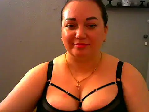 Snapshot of AmanaGi chatting on 21, 12, 2024 AmanaGi online show from 21, 12, 2024