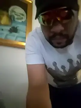 Snapshot of eljefe1119 chatting on 12, 2, 2025 eljefe1119 online show from 12, 2, 2025