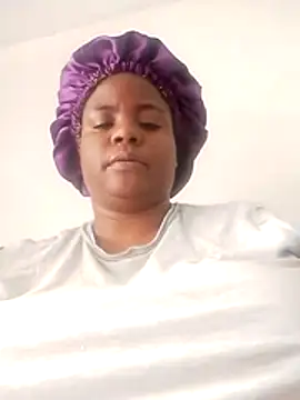 Snapshot of bigtitssxx chatting on 21, 12, 2025 bigtitssxx online show from 21, 12, 2025