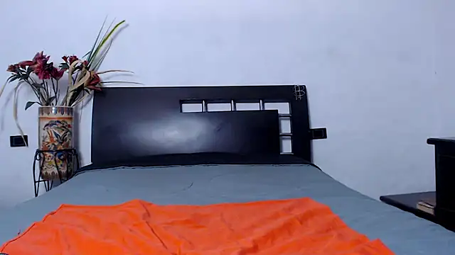 AikoTailor online show from 20, 3, 2026