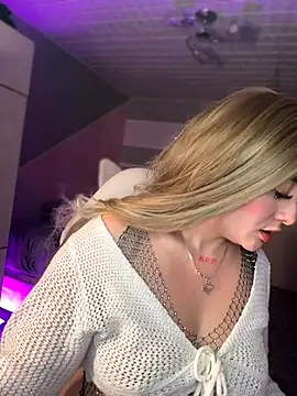 Sam Thompsoon  online show from 6, 11, 2025