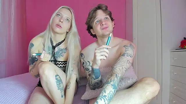 Snapshot of keyli_ink chatting on 7, 1, 2025 keyli ink online show from 7, 1, 2025