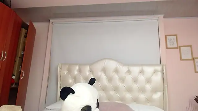 Snapshot of ryan_maxy chatting on 20, 1, 2025 ryan maxy online show from 20, 1, 2025