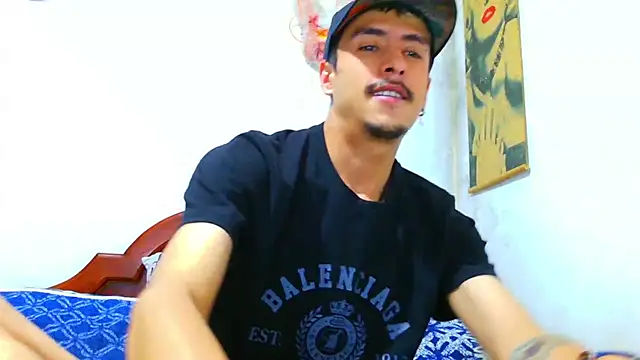 Snapshot of ryan_maxy chatting on 8, 9, 2025 ryan maxy online show from 8, 9, 2025