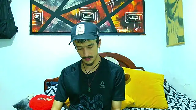 Snapshot of ryan_maxy chatting on 12, 10, 2025 ryan maxy online show from 12, 10, 2025