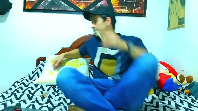 Snapshot of ryan_maxy chatting on 16, 10, 2025 ryan maxy online show from 16, 10, 2025