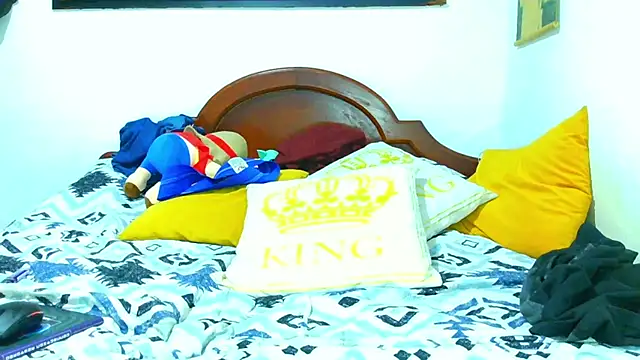 Snapshot of ryan_maxy chatting on 18, 10, 2025 ryan maxy online show from 18, 10, 2025