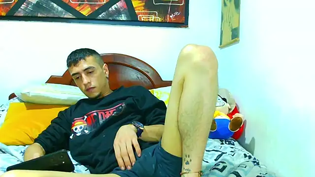 Snapshot of ryan_maxy chatting on 22, 10, 2025 ryan maxy online show from 22, 10, 2025