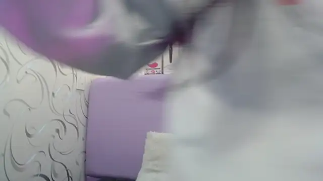 EmilyQueen3x online show from 21, 10, 2025