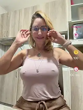 Snapshot of RAIRAsexy chatting on 24, 7, 2026 RAIRAsexy online show from 24, 7, 2026