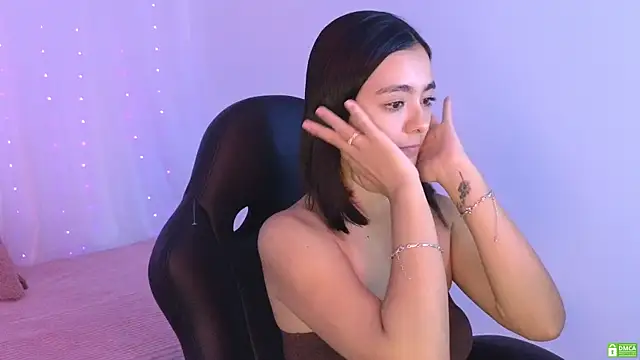 Snapshot of Ivy_Gail chatting on 24, 7, 2026 Ivy Gail online show from 24, 7, 2026