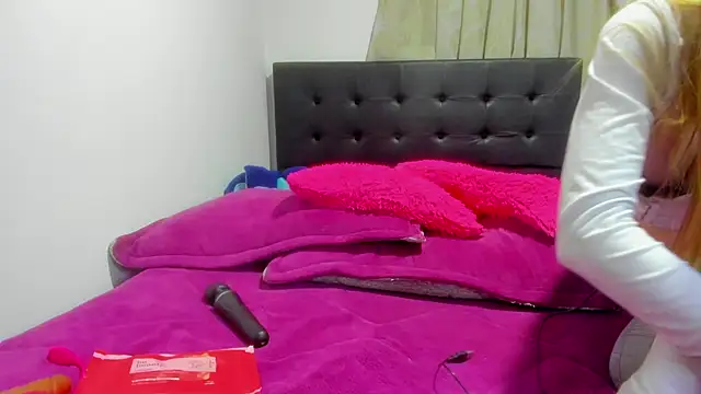 horny  molly  online show from 20, 3, 2026