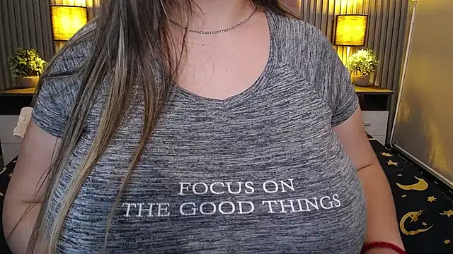 Snapshot of dafne_hss chatting on 4, 12, 2024 dafne hss online show from 4, 12, 2024