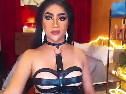 MeatyhorsecockMistress online show from 23, 3, 2025