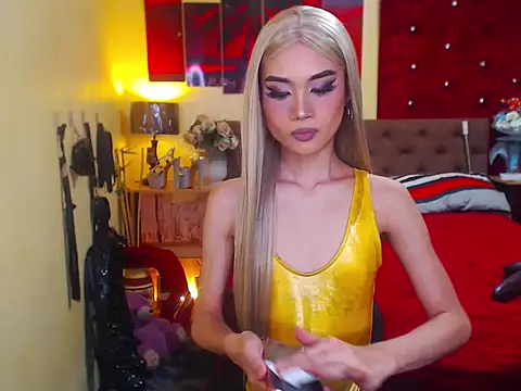 MeatyhorsecockMistress online show from 15, 11, 2025