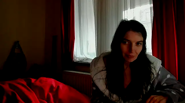 AliceisHome online show from 5, 1, 2025