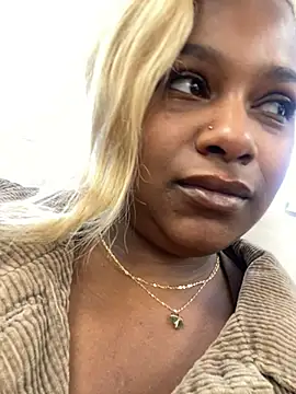 BigFineSelena online show from 14, 3, 2025