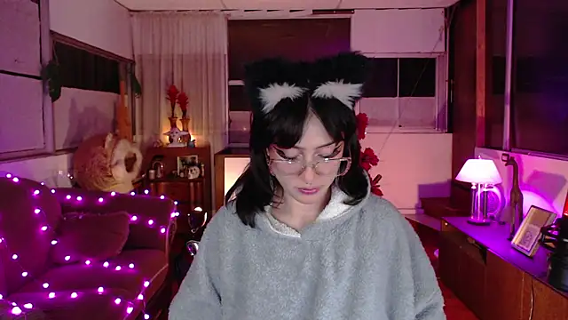 Aquamarinebubble online show from 29, 10, 2025