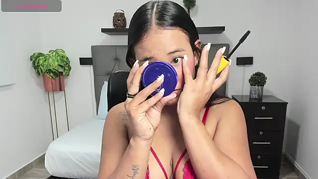 isabella florez online show from 28, 1, 2025