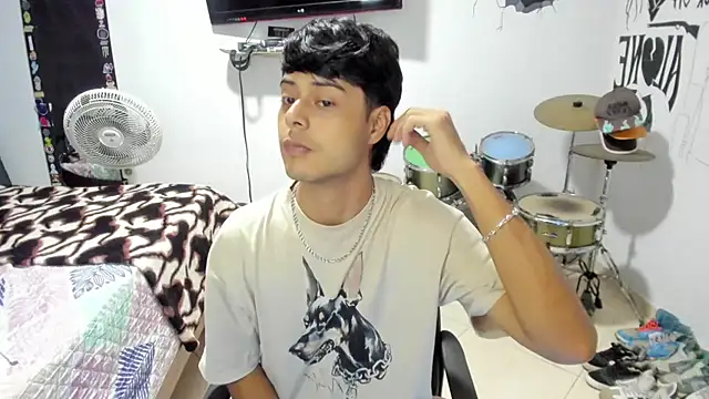 Zack falcon online show from 17, 10, 2025