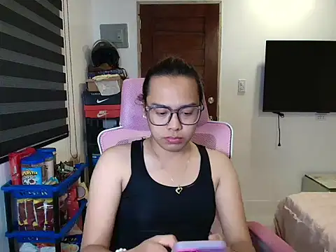 Your PrettyGirlxxx online show from 9, 3, 2026