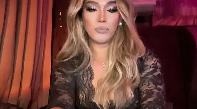 Snapshot of Lo_la_69 chatting on 3, 12, 2024 Lo la 69 online show from 3, 12, 2024