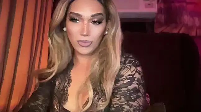 Snapshot of Lo_la_69 chatting on 12, 12, 2024 Lo la 69 online show from 12, 12, 2024