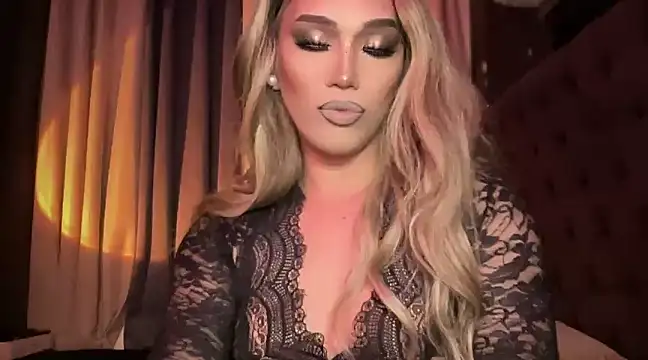 Snapshot of Lo_la_69 chatting on 14, 12, 2024 Lo la 69 online show from 14, 12, 2024