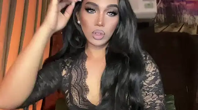 Snapshot of Lo_la_69 chatting on 2, 1, 2025 Lo la 69 online show from 2, 1, 2025