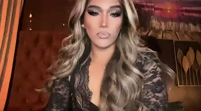 Snapshot of Lo_la_69 chatting on 8, 1, 2025 Lo la 69 online show from 8, 1, 2025