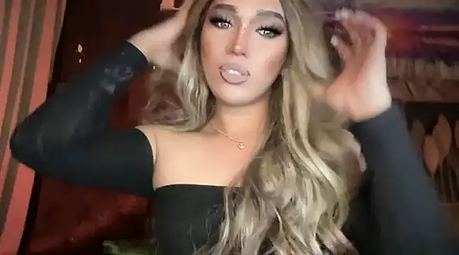 Snapshot of Lo_la_69 chatting on 17, 1, 2025 Lo la 69 online show from 17, 1, 2025