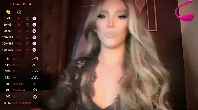 Snapshot of Lo_la_69 chatting on 2, 2, 2025 Lo la 69 online show from 2, 2, 2025