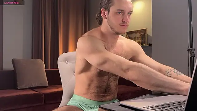 Louis Karlos online show from 9, 2, 2026