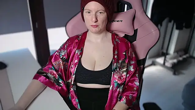 Exotic-Desire online show from 14, 4, 2026