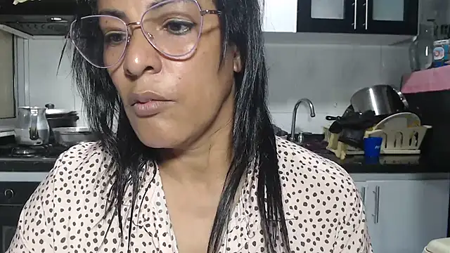 kateleyagrey online show from 3, 6, 2026