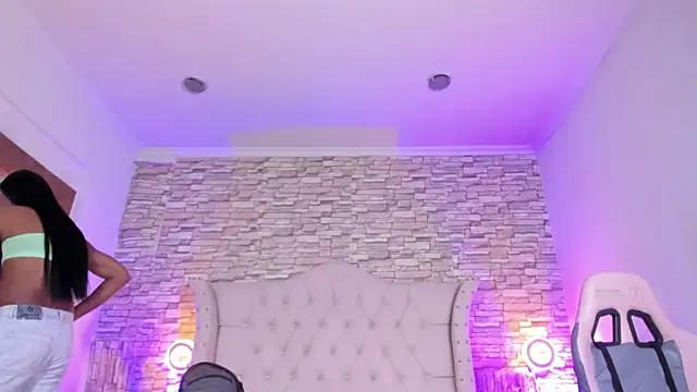 Lucia-sex online show from 10, 1, 2026