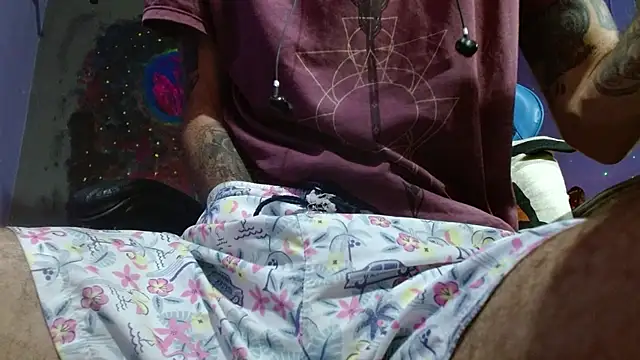 Tatted21xxx online show from 11, 1, 2025